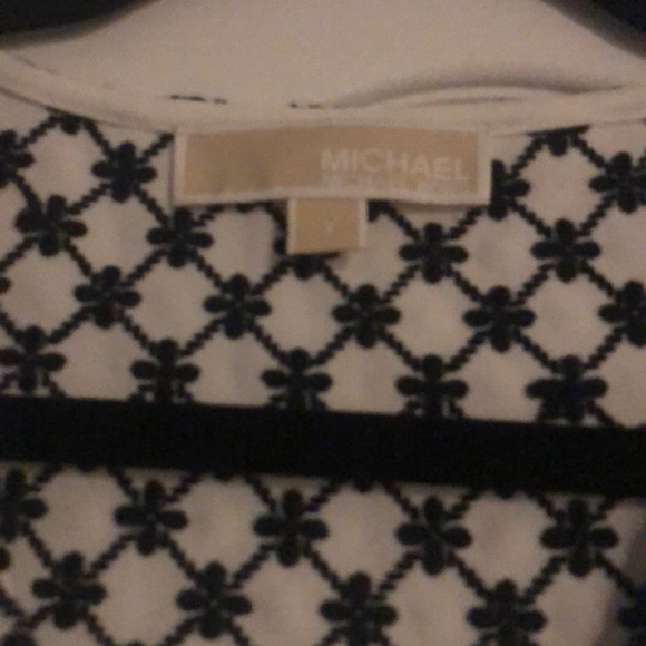 Michael Kors Sleeves Tunic - Picture 2 of 3